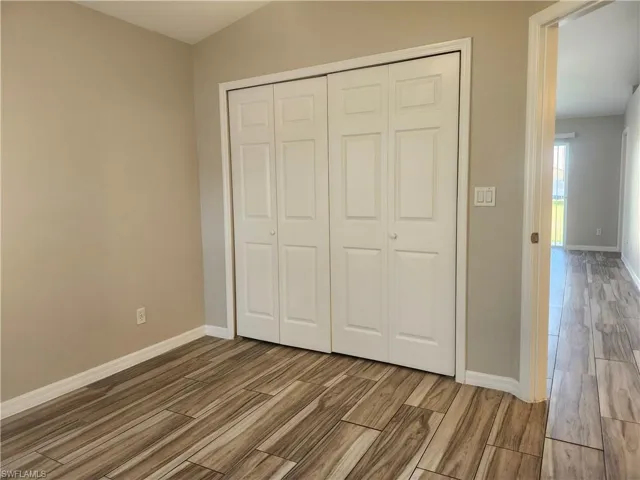 527 Hancock Bridge Pkwy, Cape Coral, Florida 33990