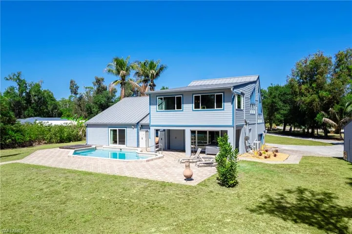 6268 Foxfire Ln, Fort Myers, Florida 33912