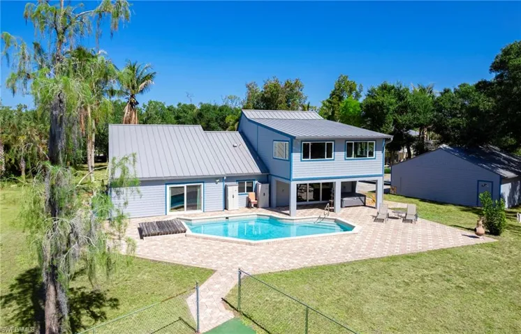 6268 Foxfire Ln, Fort Myers, Florida 33912