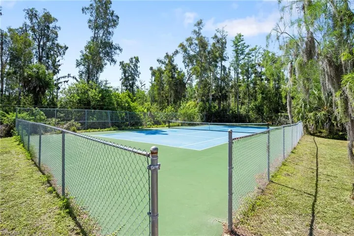 6268 Foxfire Ln, Fort Myers, Florida 33912
