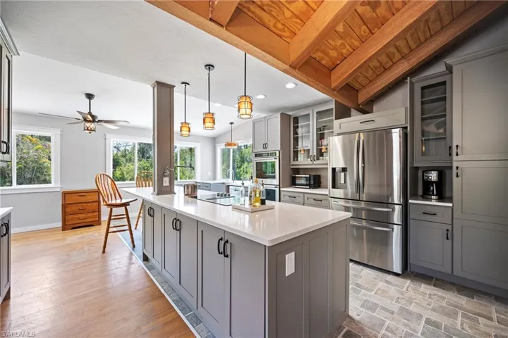 6268 Foxfire Ln, Fort Myers, Florida 33912