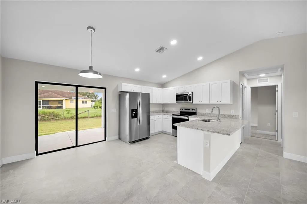 3011 71st ST, Lehigh Acres, FL 33971,2025000147