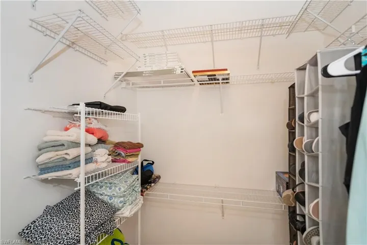 Walk in closet