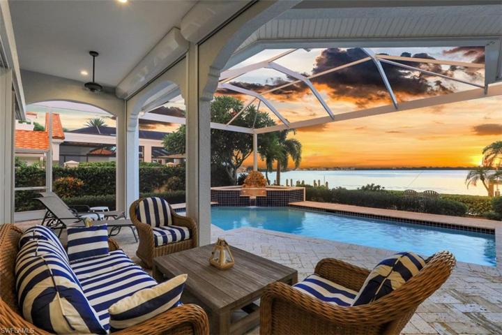1076  Old Marco  LN, MARCO ISLAND, FL 34145