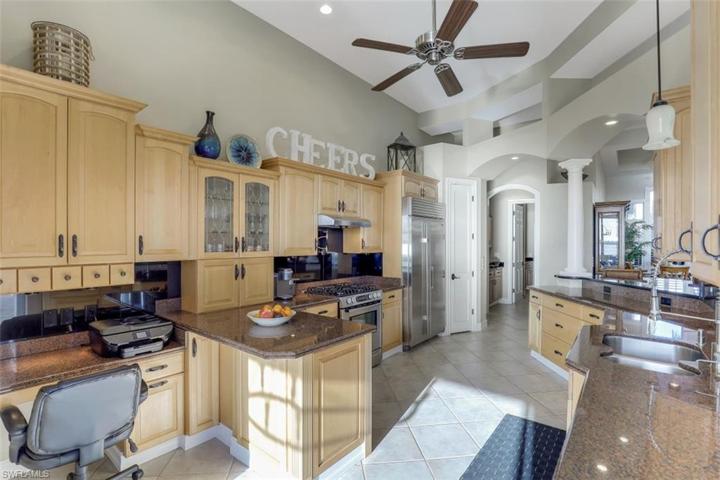 1076  Old Marco  LN, MARCO ISLAND, FL 34145