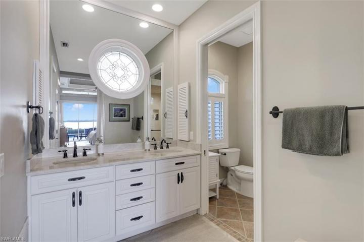1076  Old Marco  LN, MARCO ISLAND, FL 34145