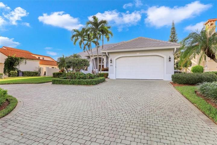 1076  Old Marco  LN, MARCO ISLAND, FL 34145