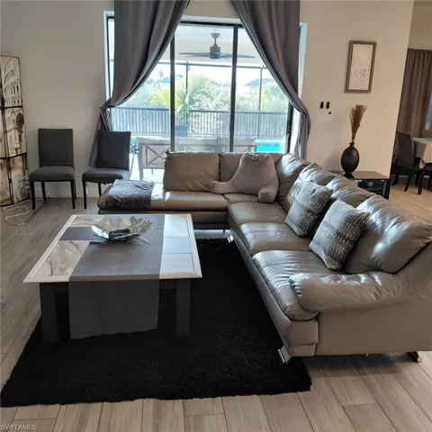 1008 Nw 12th Ave, Cape Coral, Florida 33993