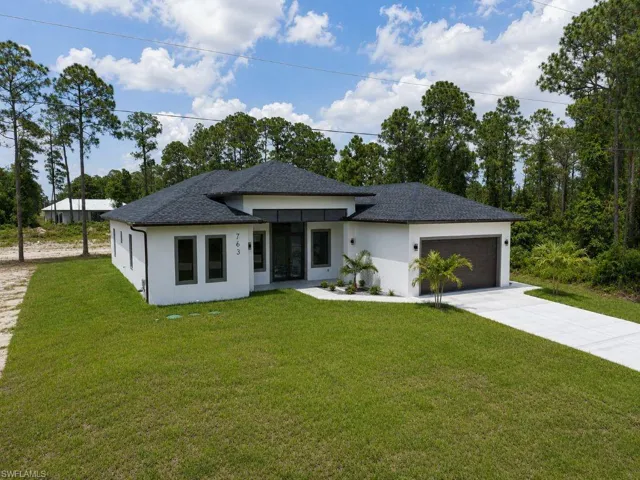 763  Pinecastle  DR, Lehigh Acres, FL 33974