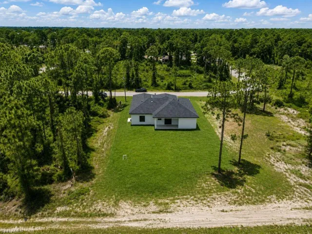 763  Pinecastle  DR, Lehigh Acres, FL 33974