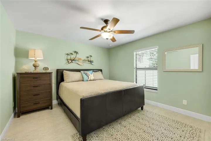 401 Ne 19th Pl, Cape Coral, Florida 33909