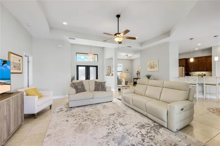401 Ne 19th Pl, Cape Coral, Florida 33909