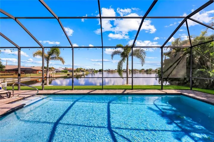 401 Ne 19th Pl, Cape Coral, Florida 33909