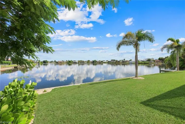 401 Ne 19th Pl, Cape Coral, Florida 33909