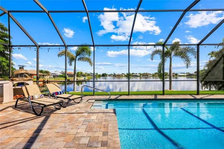 401 Ne 19th Pl, Cape Coral, Florida 33909