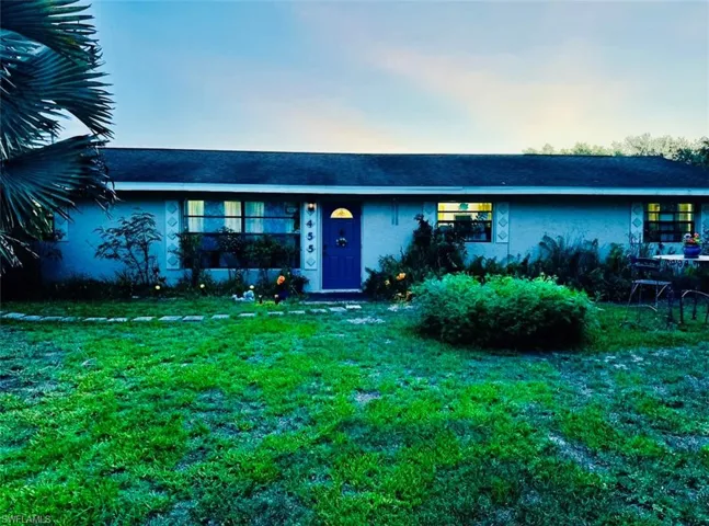 455 Trader Rd, Fort Denaud, Florida 33935