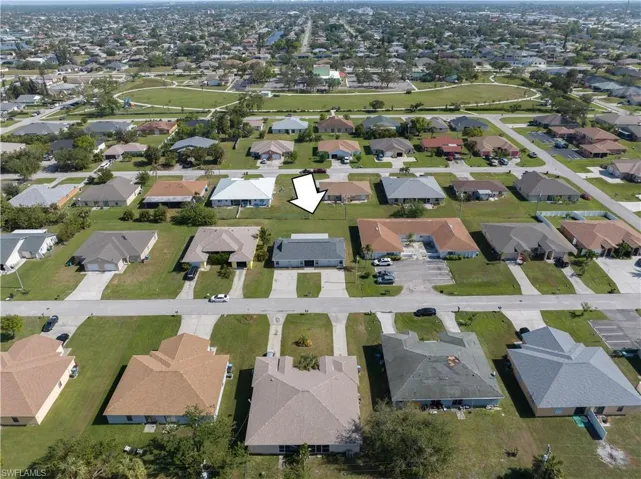 527 Se 6th Ave, Cape Coral Fl 33990