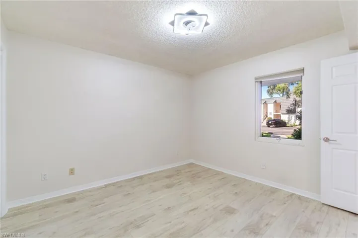 1526 Oyster Catcher Pt 1526a, Naples, Florida 34105