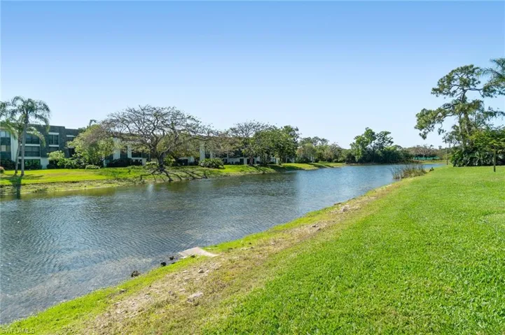 1526 Oyster Catcher Pt 1526a, Naples, Florida 34105