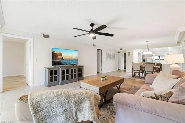1526 Oyster Catcher Pt 1526a, Naples, Florida 34105