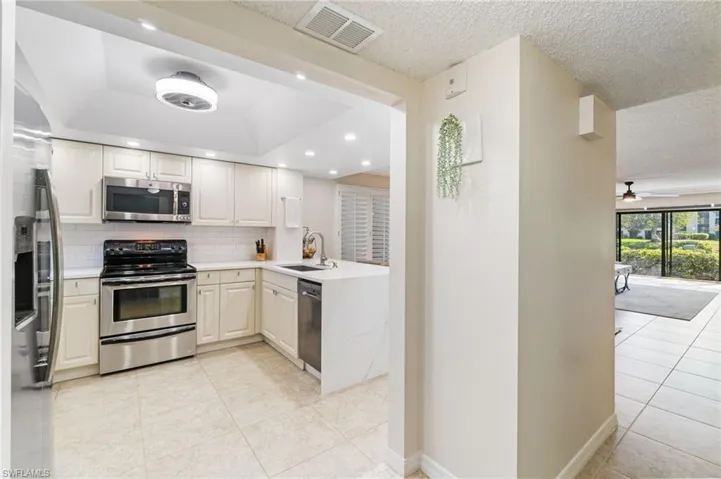 1526 Oyster Catcher Pt 1526a, Naples, Florida 34105