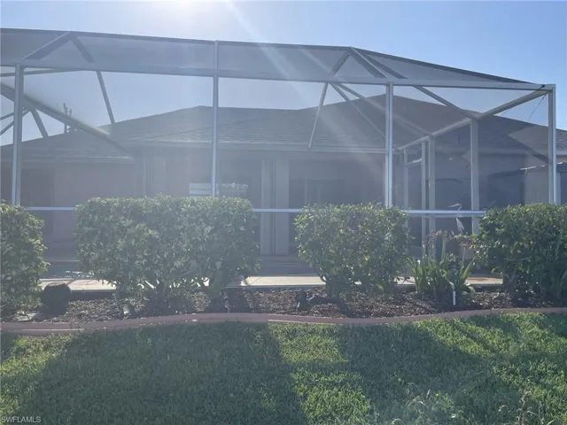 428 Se 13th Pl, Cape Coral Fl 33990