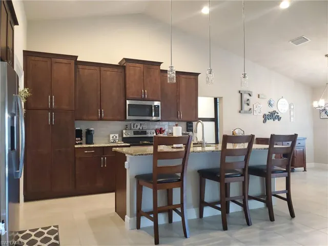 Kitchen island
