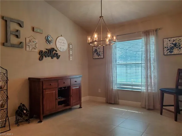 Dining area off kitchen