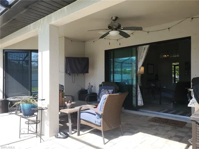 Under truss lanai