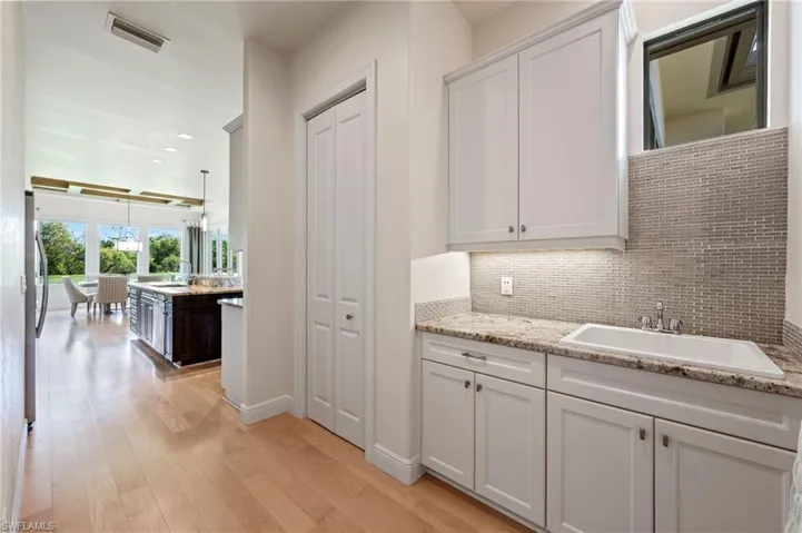 Off kitchen butler pantry and counter area