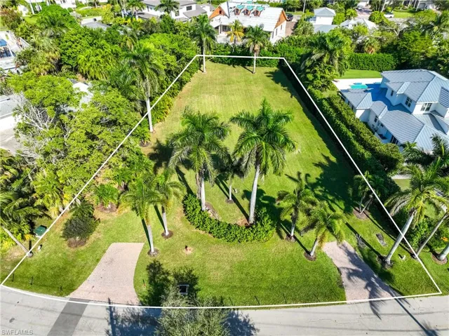 311 Spring Line Dr, Naples, Florida 34102