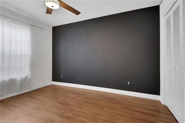 1413 Monarch Cir B4, Naples, Florida 34116