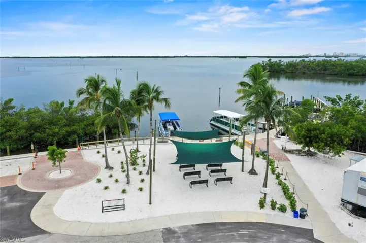 24827  Lakemont Cove  LN, Bonita Springs, FL 34134