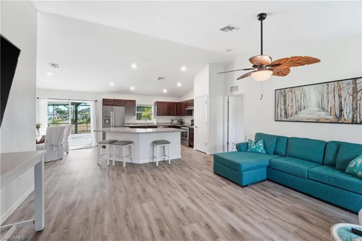 2714 Nw 22nd Ter, Cape Coral, Florida 33993