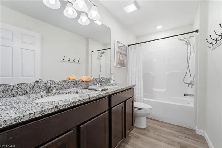 2714 Nw 22nd Ter, Cape Coral, Florida 33993