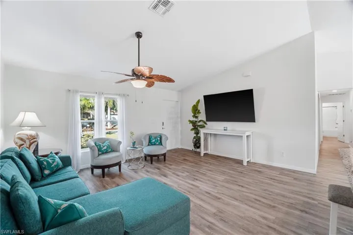 2714 Nw 22nd Ter, Cape Coral, Florida 33993