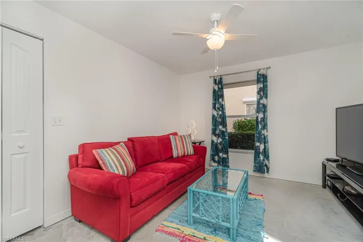 Bedroom with closet or use it as a Den