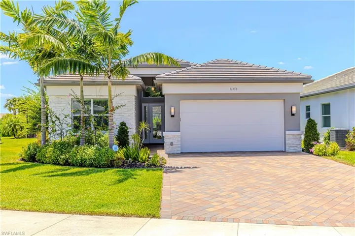11458  Jacaranda  DR, Naples, FL 34120