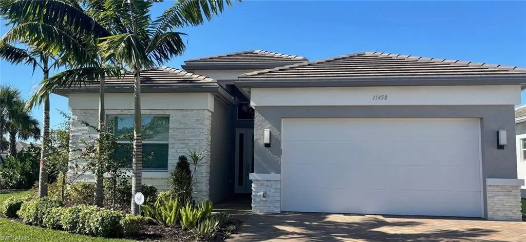 11458  Jacaranda  DR, Naples, FL 34120