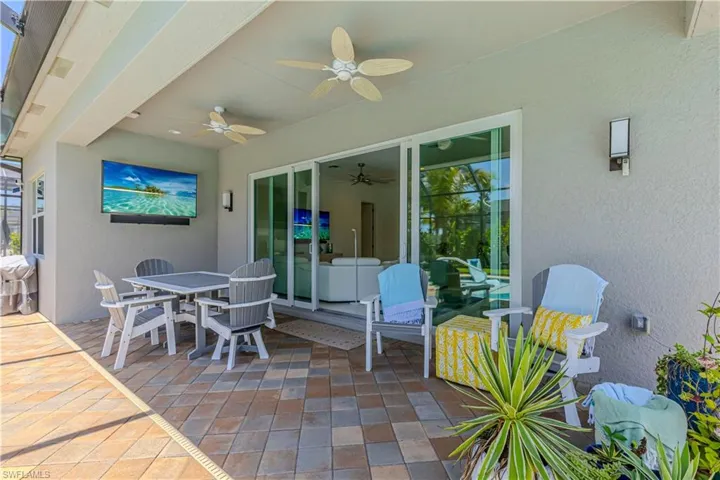 11458  Jacaranda  DR, Naples, FL 34120