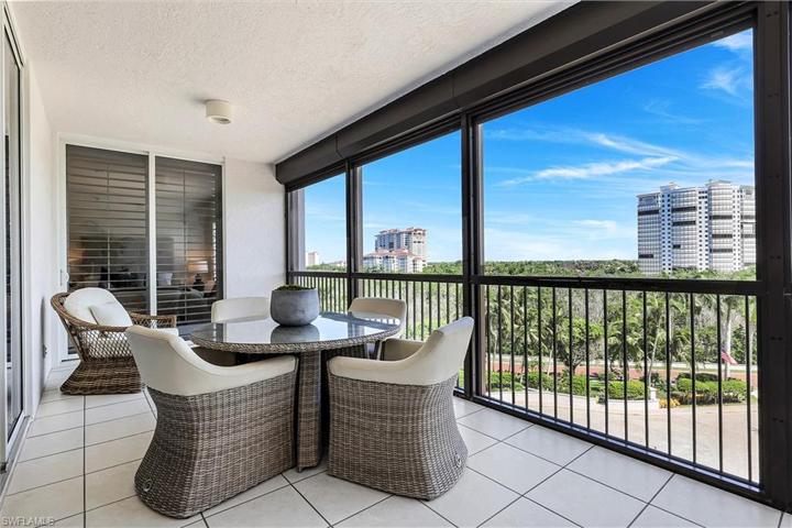 Lanai accessible from both Guest Bedrooms
