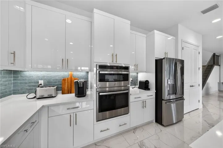 12230 Red Pine Pl, Estero, Florida 33928