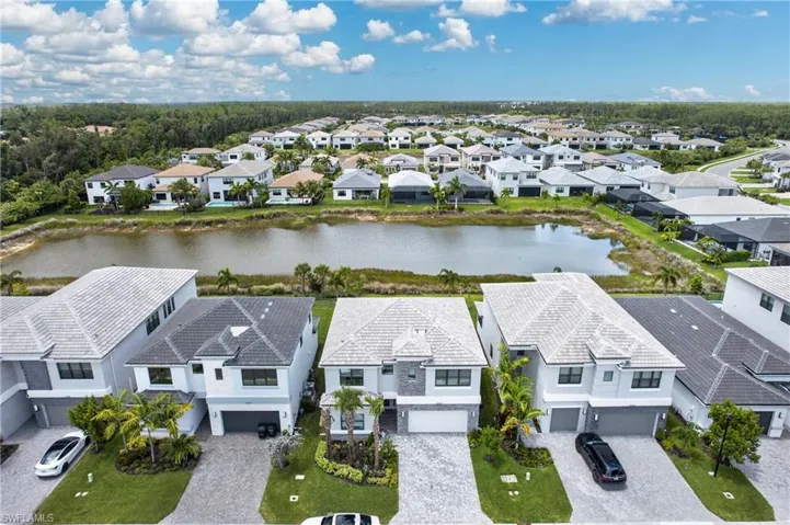 12230 Red Pine Pl, Estero, Florida 33928