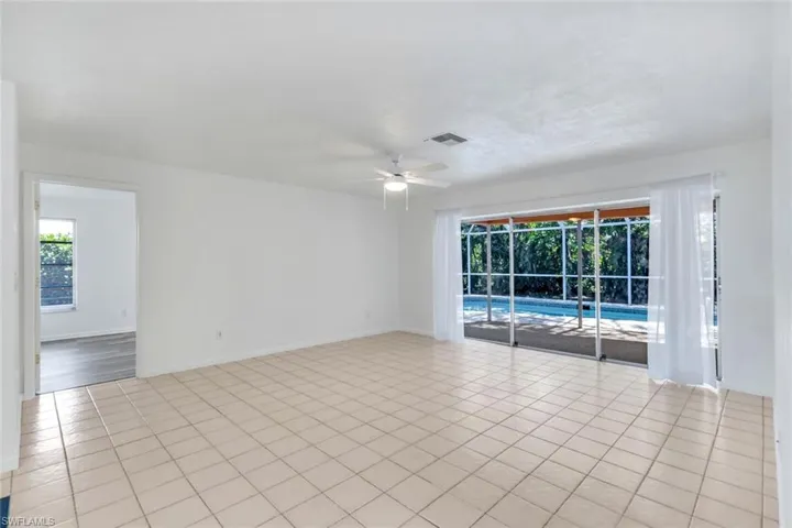 268  Baltusrol  DR, Naples, FL 34113