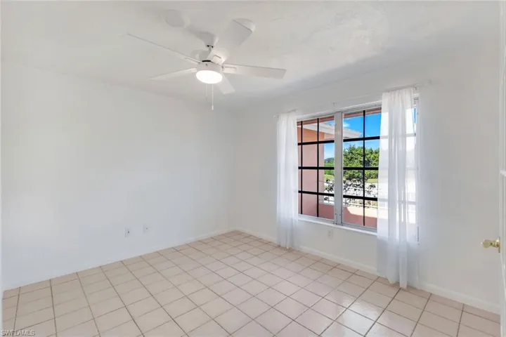 268  Baltusrol  DR, Naples, FL 34113