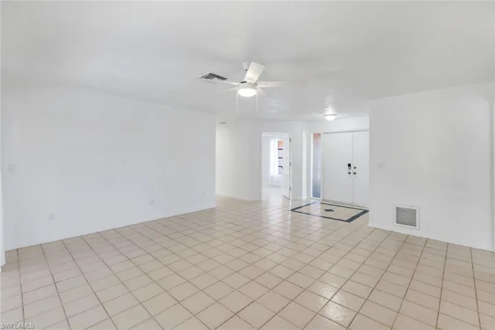 268  Baltusrol  DR, Naples, FL 34113