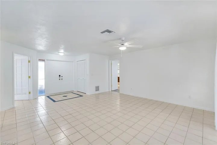 268  Baltusrol  DR, Naples, FL 34113
