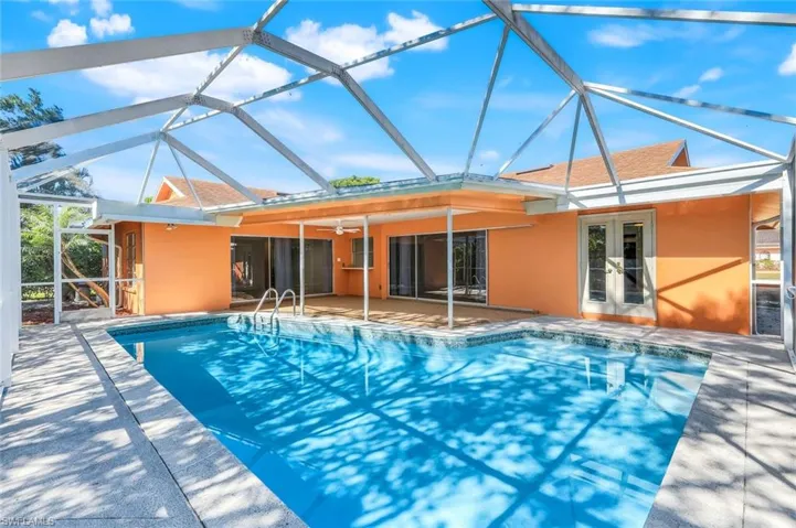268  Baltusrol  DR, Naples, FL 34113
