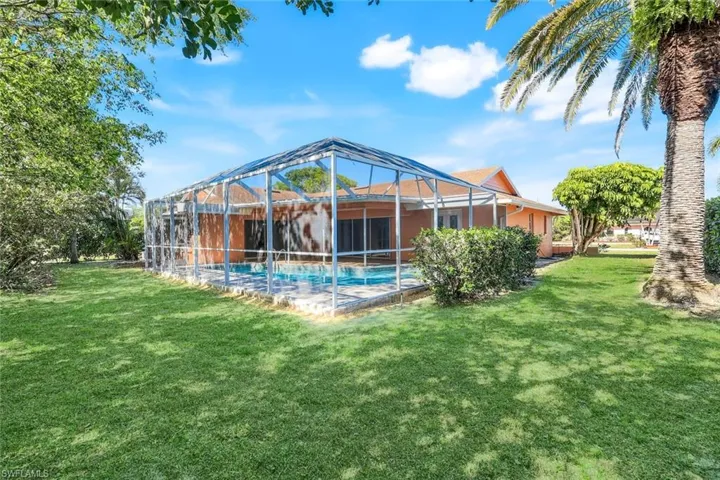268  Baltusrol  DR, Naples, FL 34113