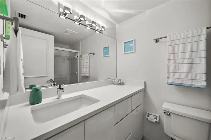 12945  VANDERBILT  DR, Naples, FL 34110